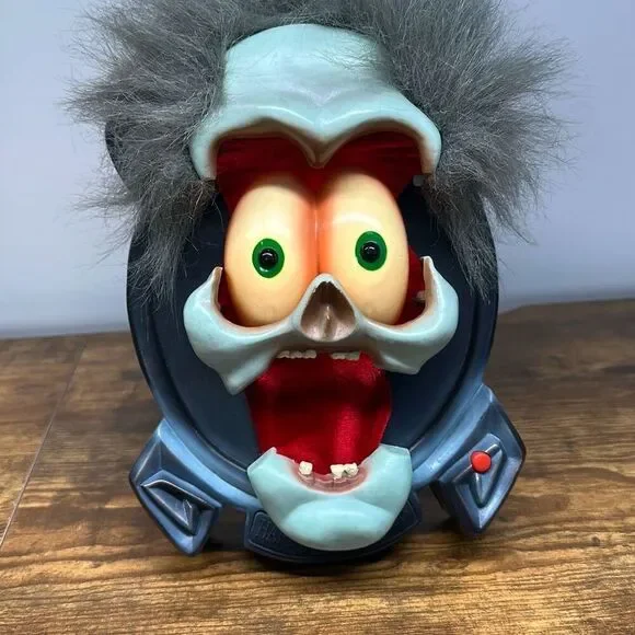 Gemmy Halloween Screamer Greeter Door Wall Hanging Animated Monster WORKS - Picture 3 of 8